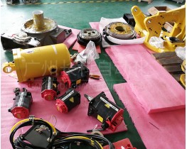發(fā)那科機(jī)器人R-2000iC本體拆機(jī)件銷售：電機(jī)、減速器、平衡缸……